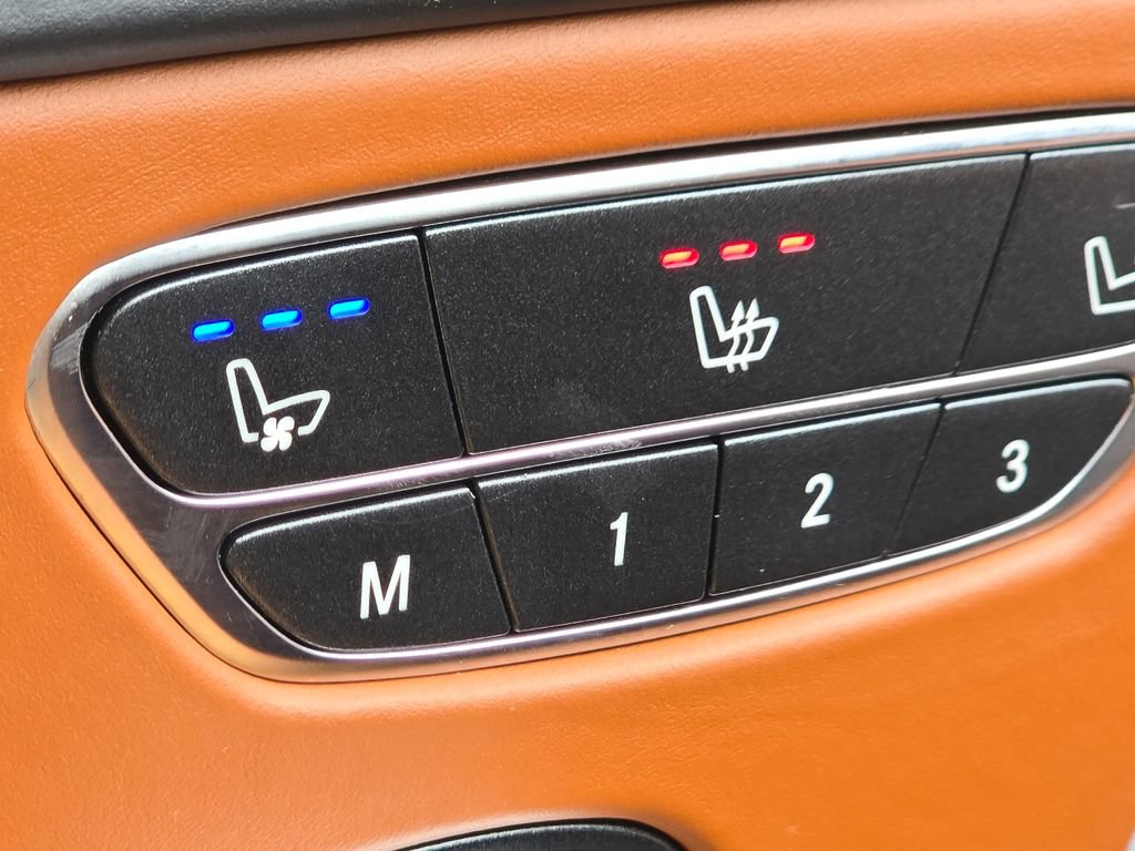 Used 2019 Mercedes-Benz Maybach S 560 4MATIC image 12