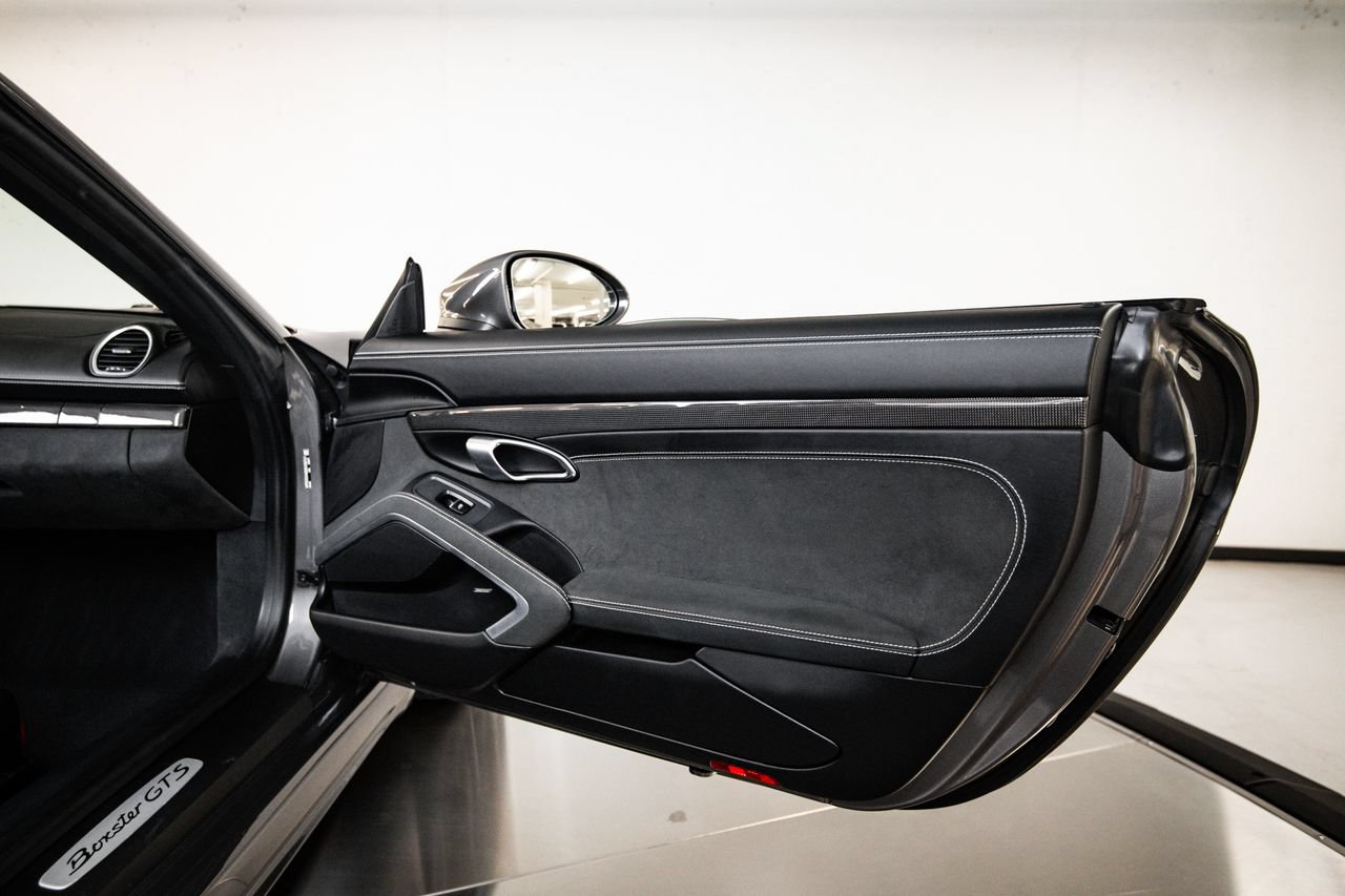 Certified 2025 Porsche 718 Boxster GTS RWD image 26