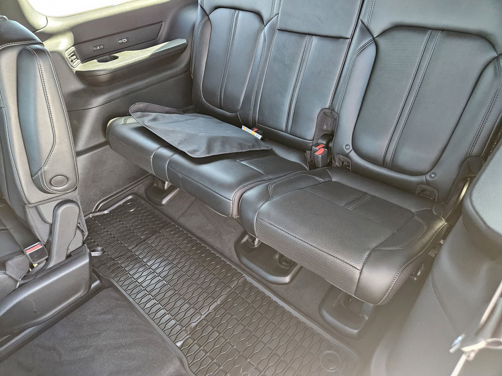 Used 2024 Jeep Wagoneer Series II image 32