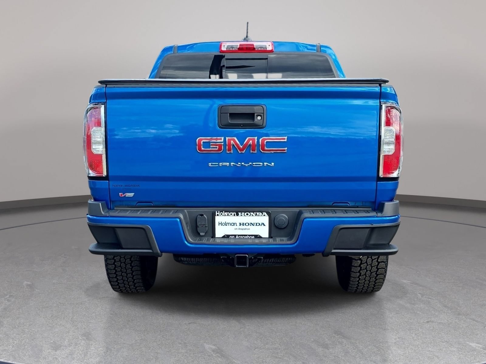 Used 2022 GMC Canyon Elevation w/ Elevation Premium Package AWD/4WD image 7