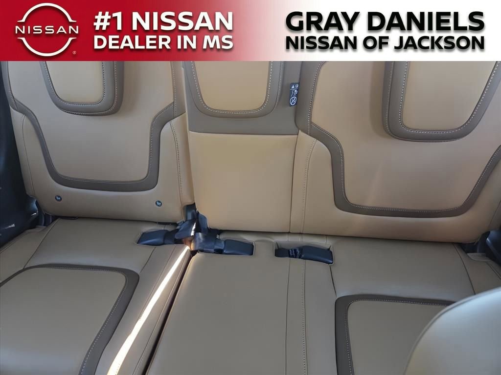 New 2026 Nissan Armada SL image 18