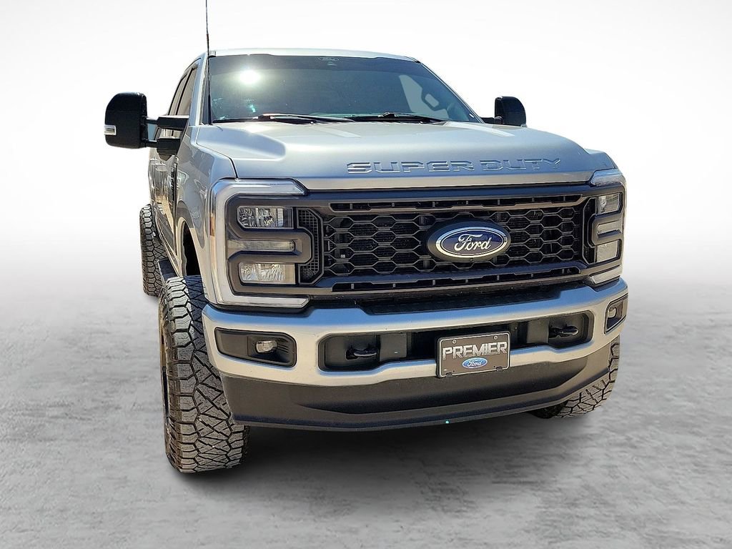 Used 2024 Ford F250 Lariat w/ Sport Appearance Package image 2