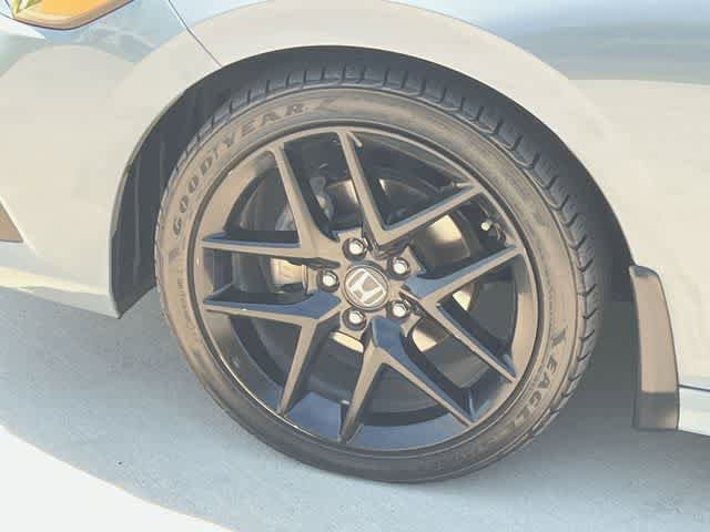 Used 2022 Honda Civic Sport image 9