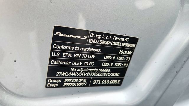 Used 2018 Porsche Panamera 4S image 61