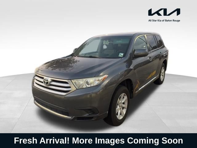 Used 2013 Toyota Highlander Plus image 1