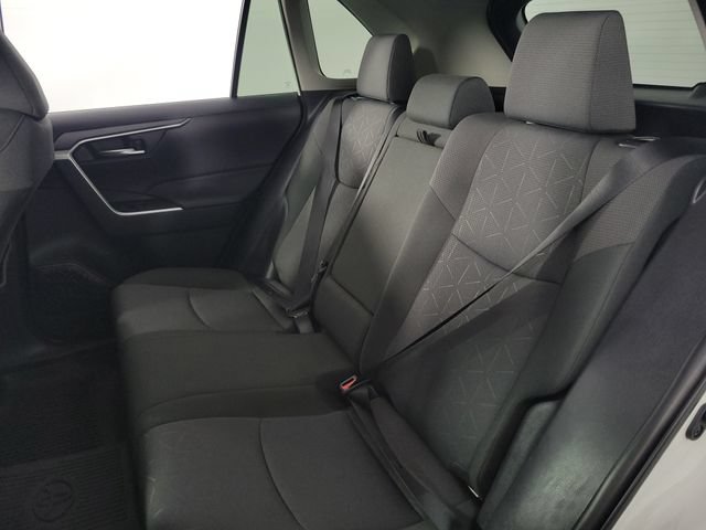 Used 2025 Toyota RAV4 XLE FWD image 14