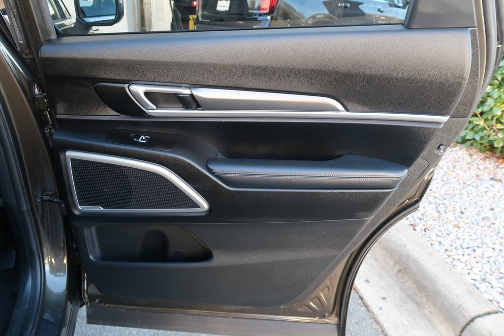 Used 2021 Kia Telluride S image 36