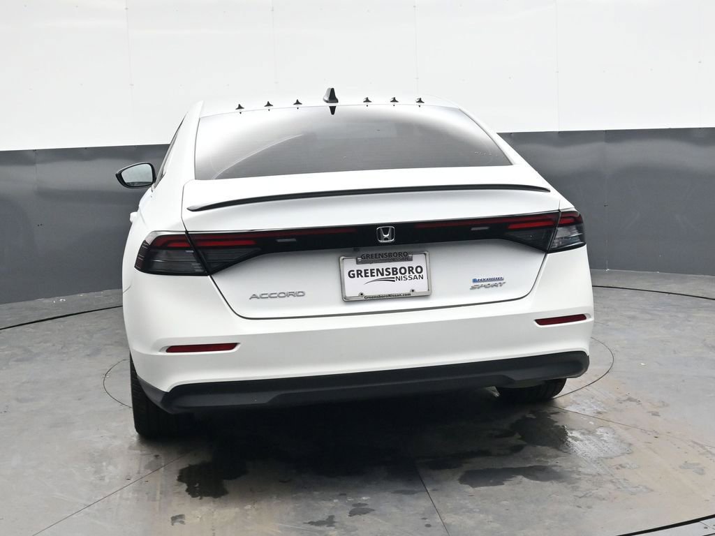 Used 2025 Honda Accord Sport image 5