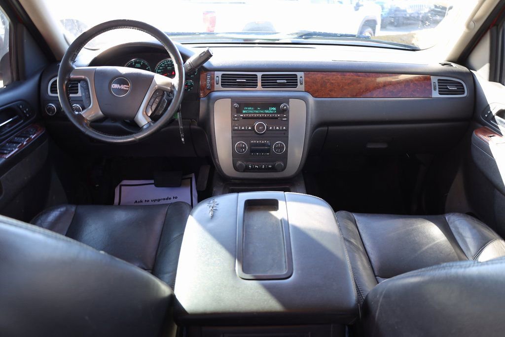 Used 2014 GMC Sierra 3500 SLT w/ SLT Convenience Package image 19