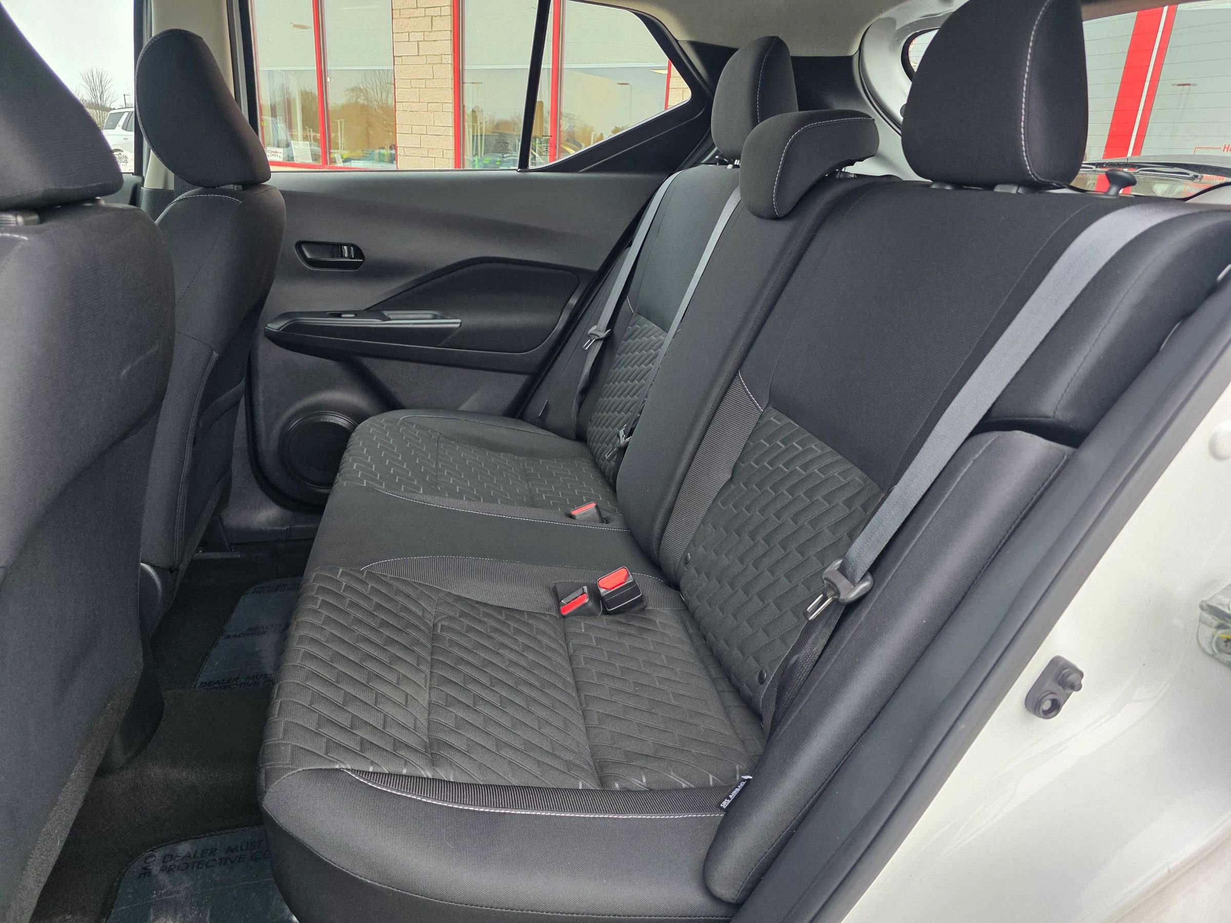 Used 2022 Nissan Kicks S FWD image 9