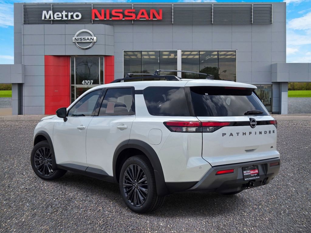 New 2026 Nissan Pathfinder SL FWD image 4
