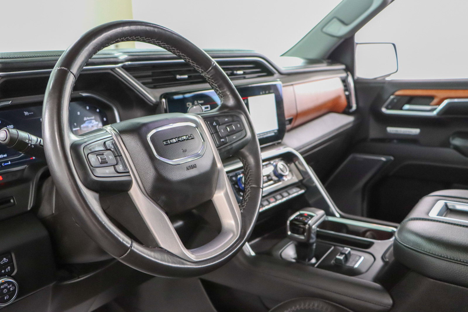 Used 2022 GMC Sierra 1500 Denali image 26