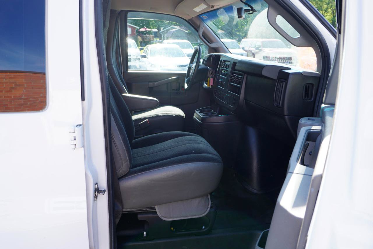 Used 2020 GMC Savana 2500 w/ Driver Convenience Package RWD image 13