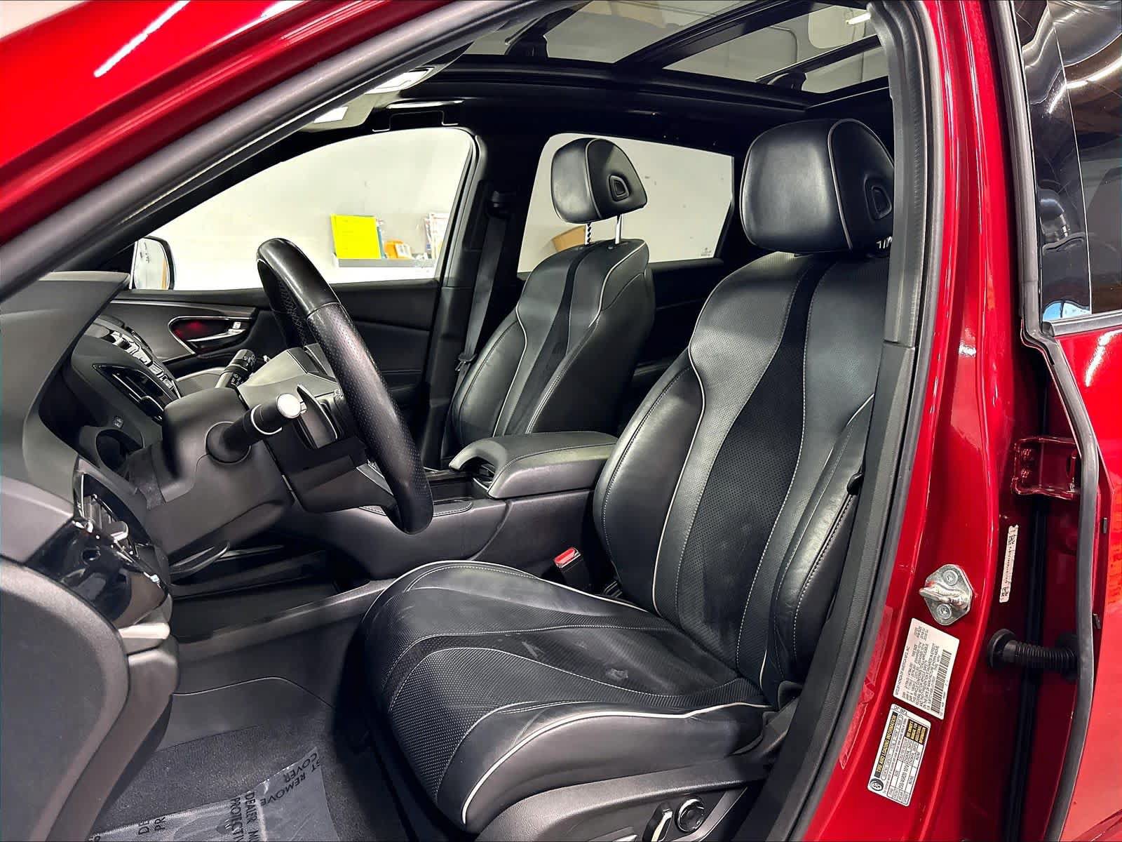 Used 2020 Acura RDX w/ Advance Package FWD image 27