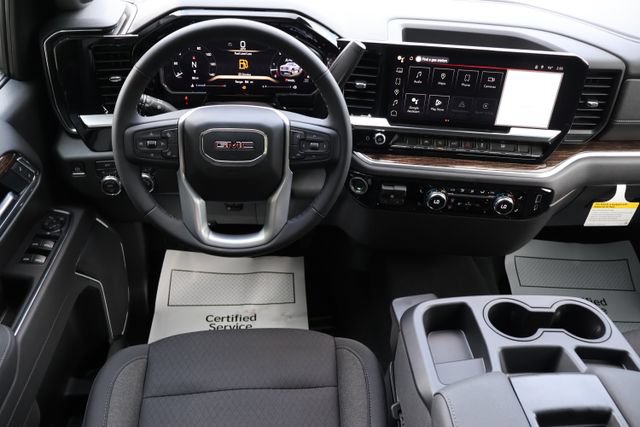 New 2026 GMC Sierra 1500 SLE w/ Preferred Package AWD/4WD image 6