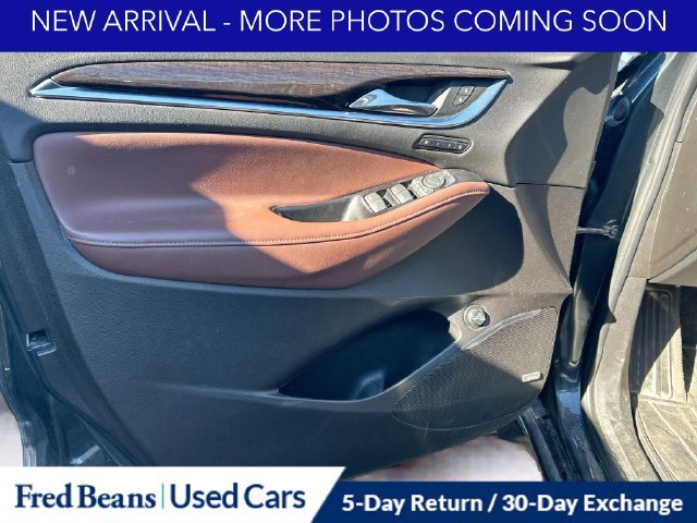 Used 2019 Buick Enclave Avenir w/ Avenir Technology Package AWD/4WD image 7