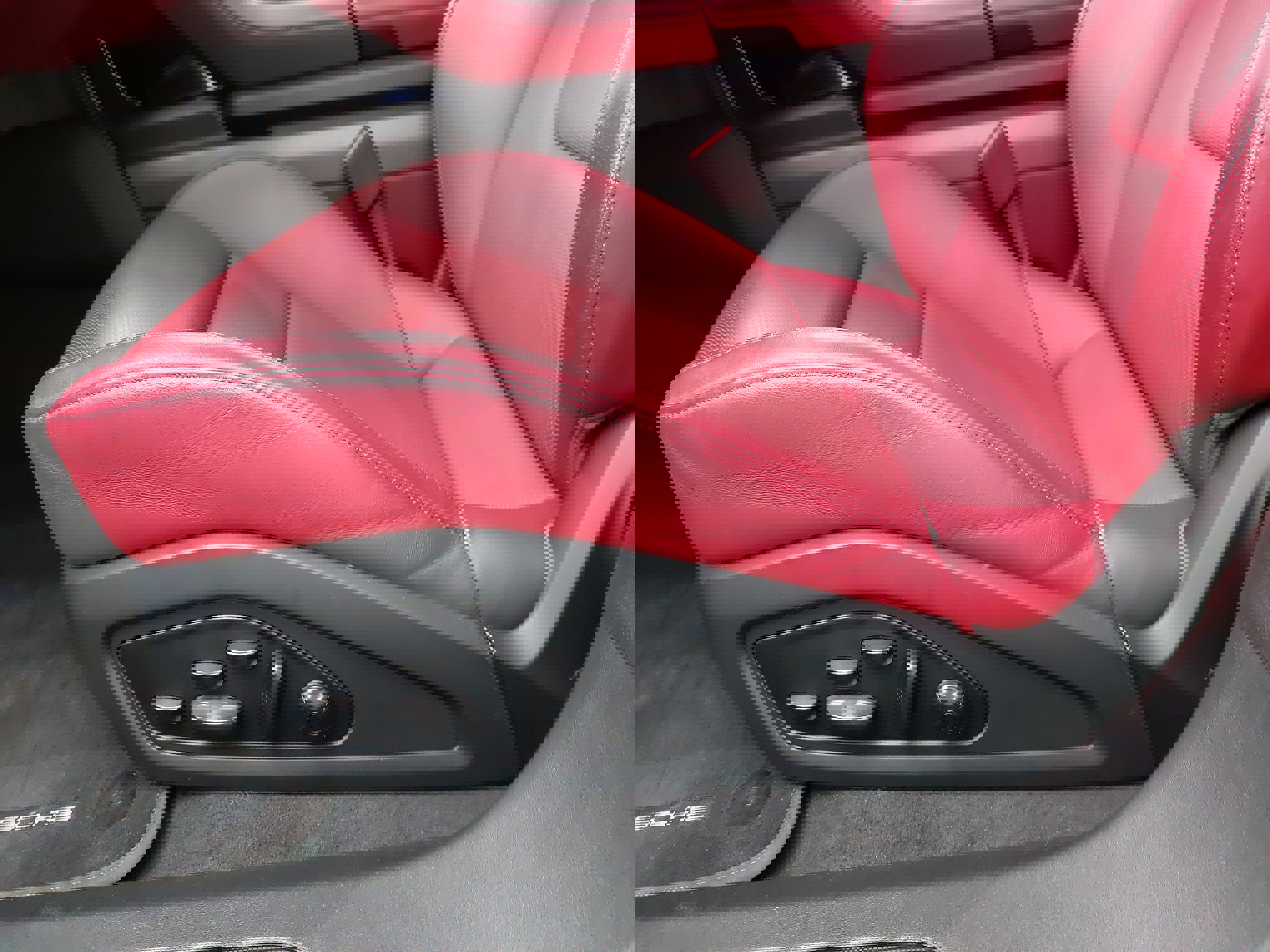 Certified 2021 Porsche Taycan Turbo S w/ Premium Package image 31