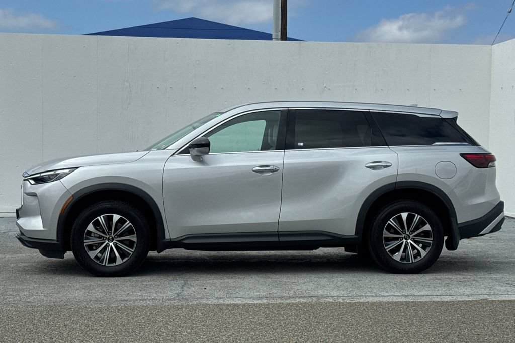 Used 2023 INFINITI QX60 Pure FWD image 6