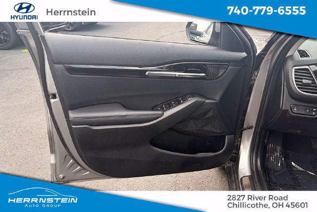 Used 2023 Kia Seltos EX AWD/4WD image 13