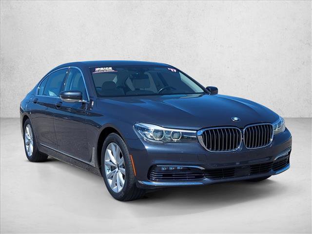 Used 2017 BMW 740i RWD image 3