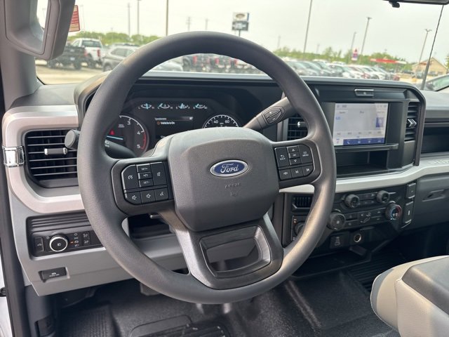 New 2025 Ford F250 XL w/ XL Chrome Package image 28