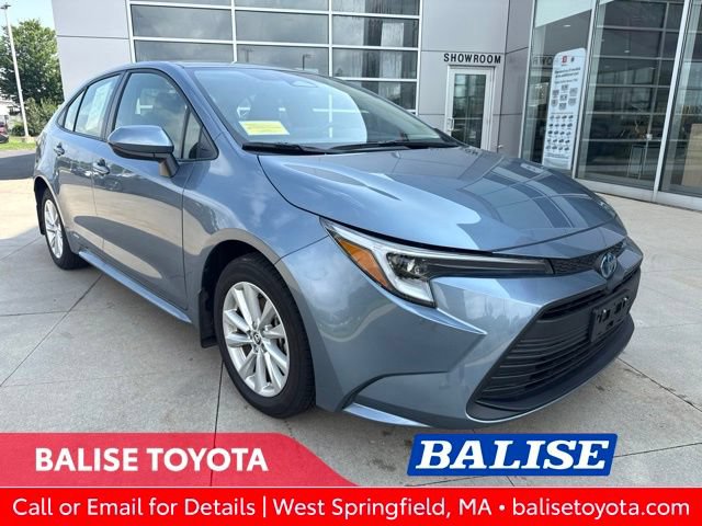 Used 2025 Toyota Corolla LE w/ LE Premium Package AWD/4WD image 1