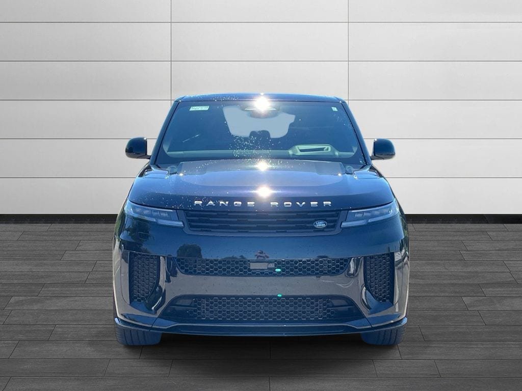 Certified 2025 Land Rover Range Rover Sport SV Edition Two AWD/4WD image 8