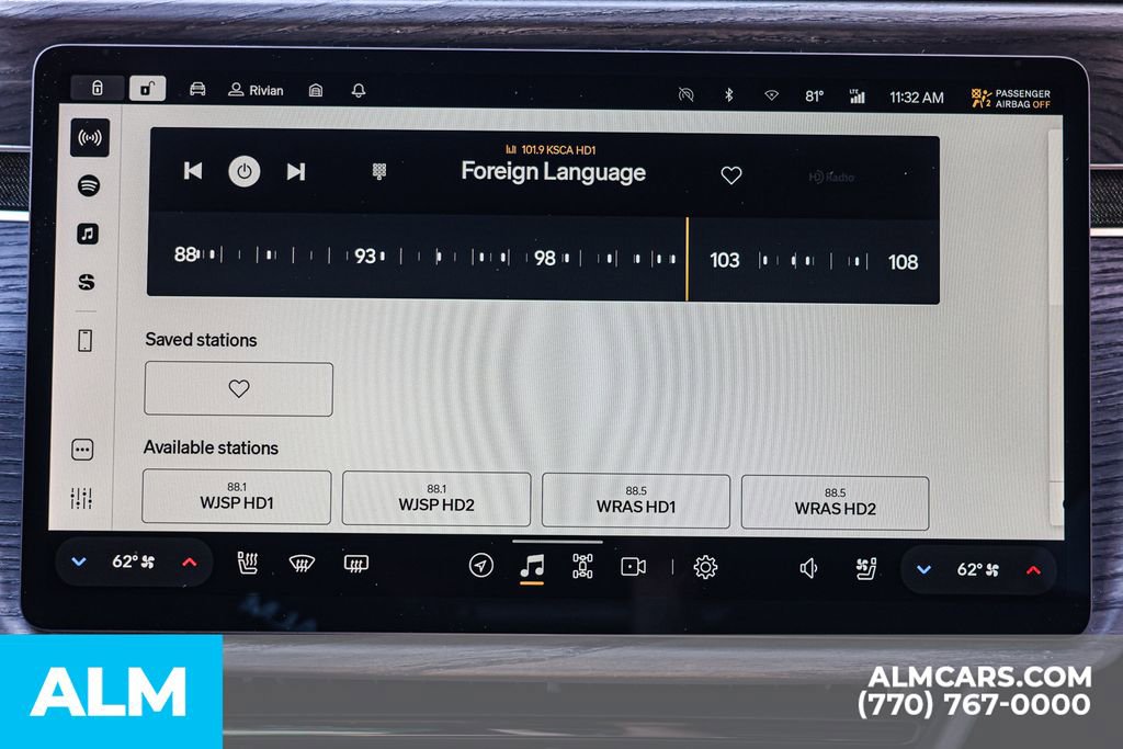 Used 2024 Rivian R1S Adventure image 43