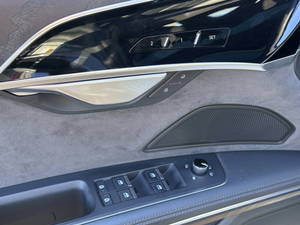 Used 2019 Audi A8 L 3.0T w/ Executive Package image 20