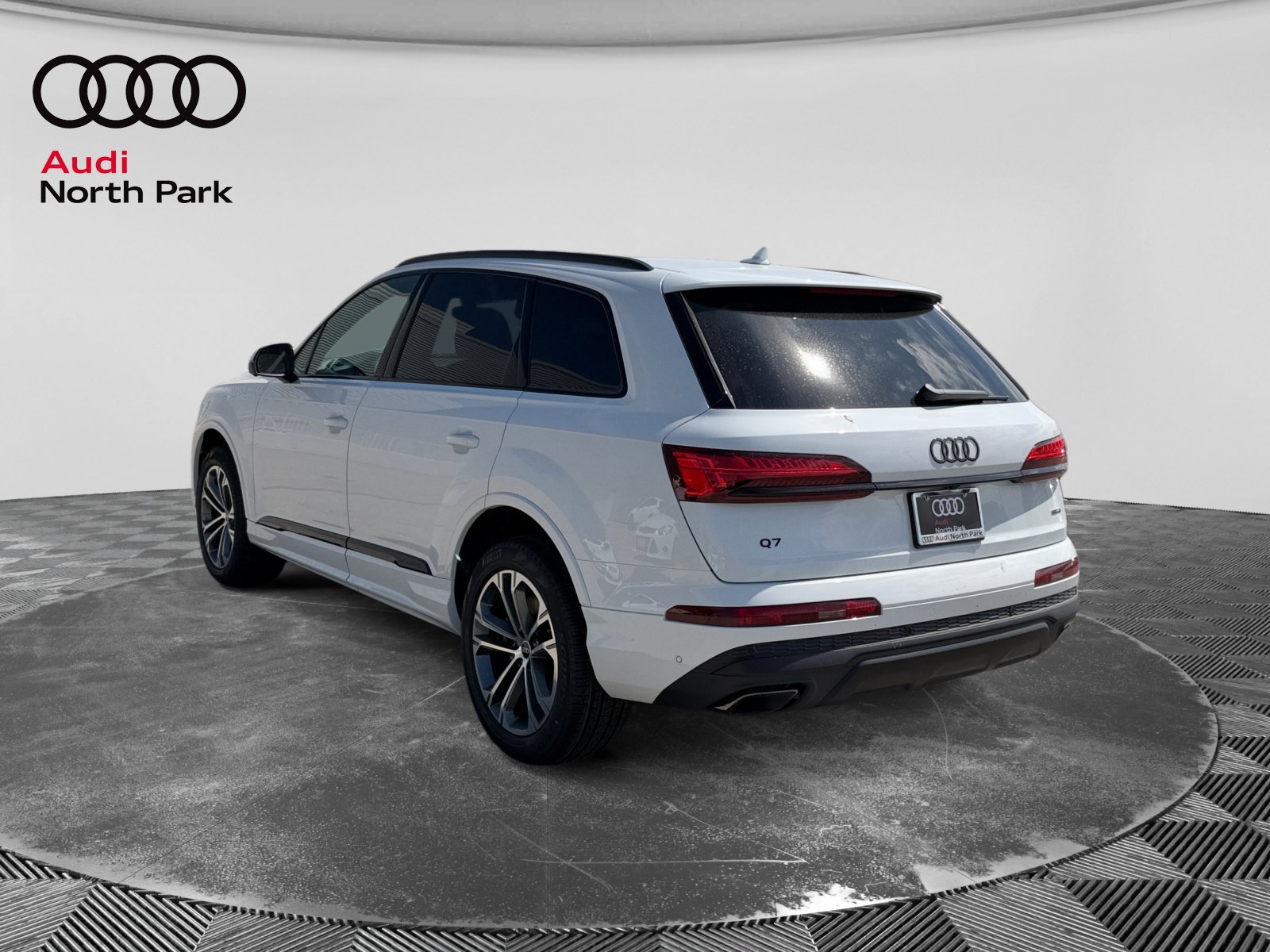 New 2026 Audi Q7 2.0T Premium AWD/4WD image 3