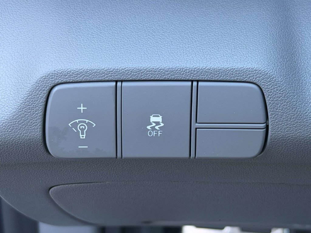 New 2026 Hyundai Elantra SEL Sport Premium FWD image 25