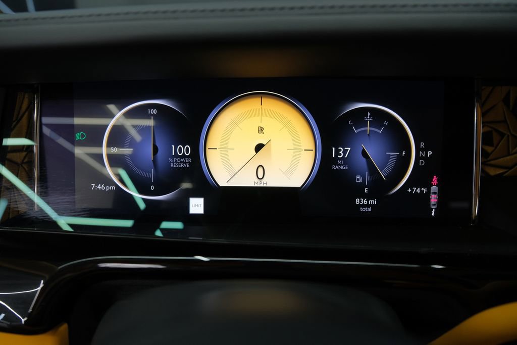 Used 2026 Rolls-Royce Phantom Sedan RWD image 85