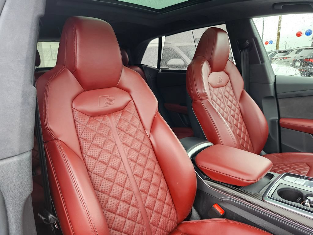 Used 2024 Audi SQ8 Prestige AWD/4WD image 14
