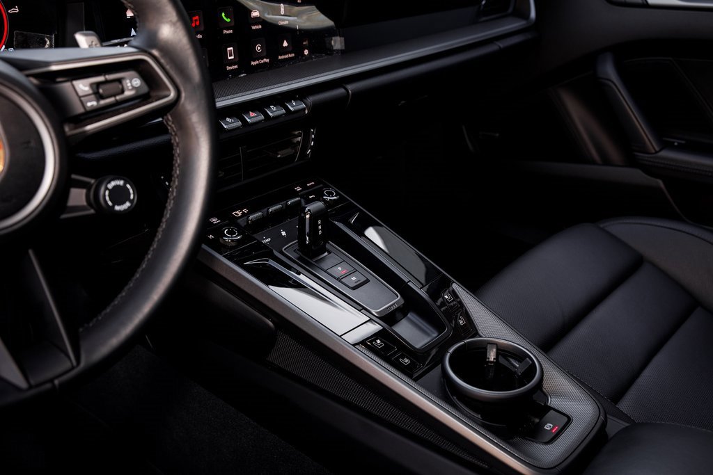 Used 2025 Porsche 911 Carrera image 21