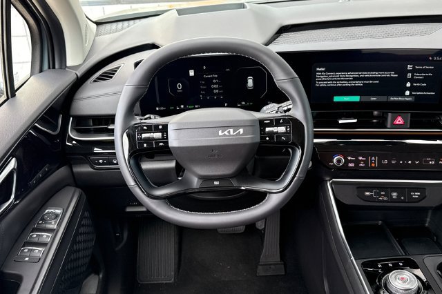 New 2027 Kia Carnival SX Prestige FWD image 16