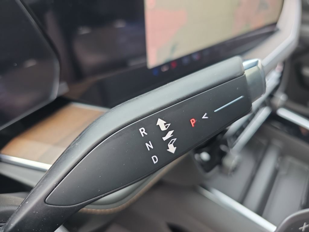 New 2026 Chevrolet Suburban High Country image 25