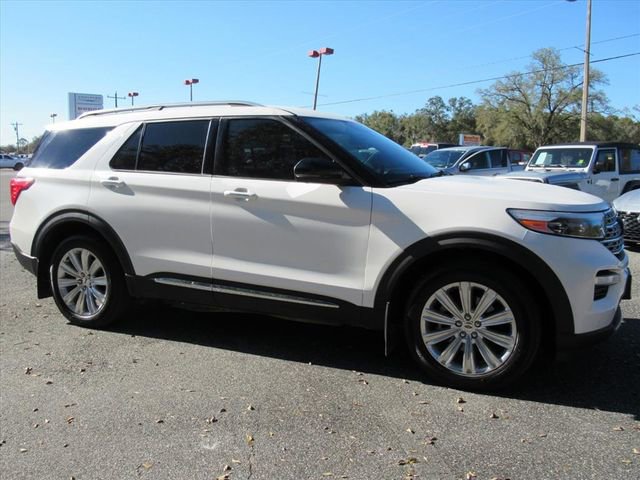 Used 2020 Ford Explorer Limited image 2