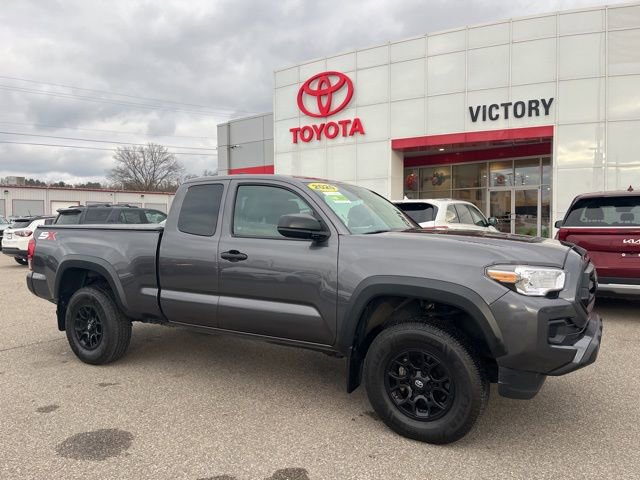 Used 2020 Toyota Tacoma SR image 1