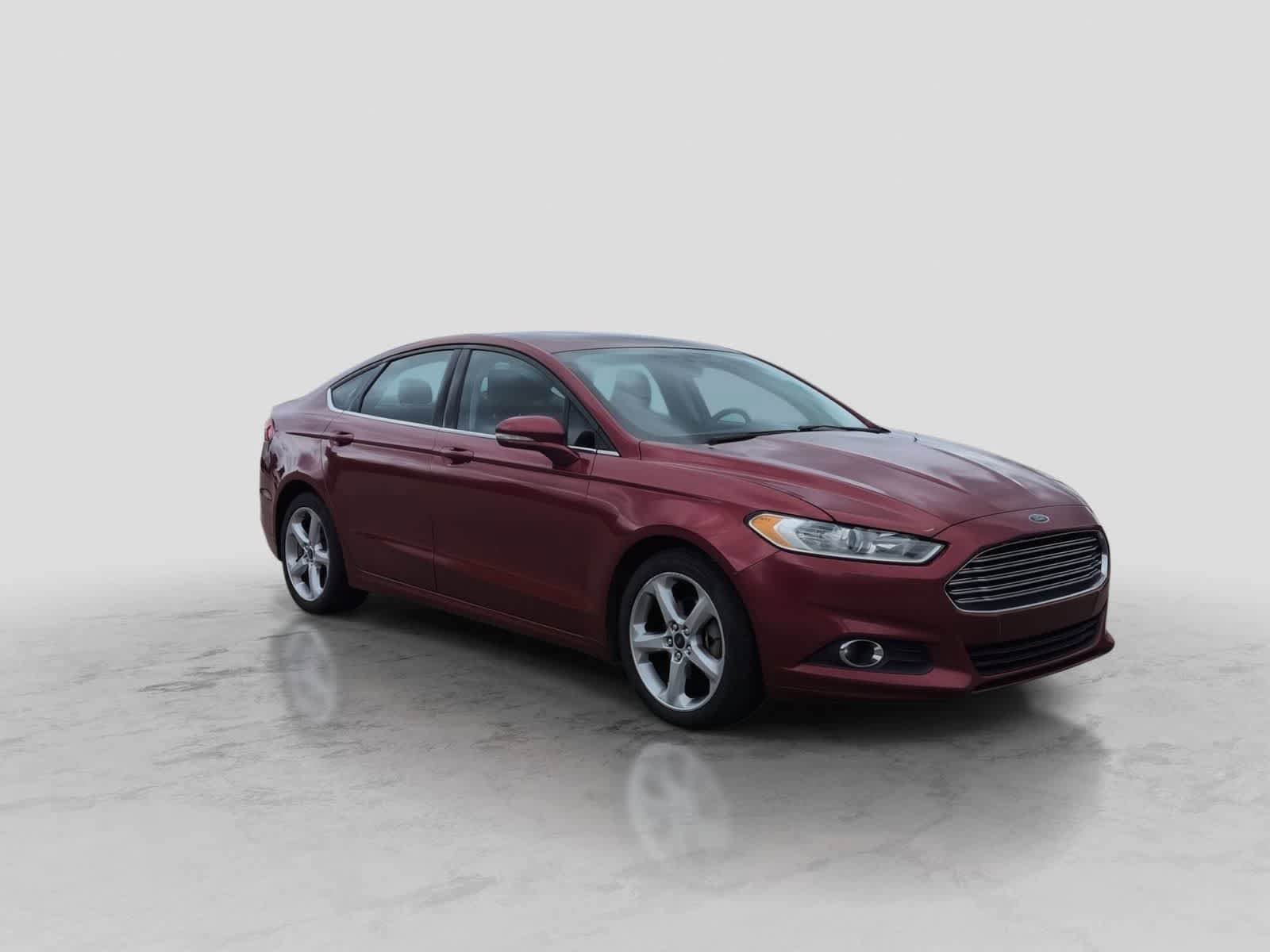 Used 2016 Ford Fusion SE FWD video 2