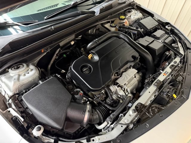 Used 2020 Chevrolet Malibu LT FWD image 42