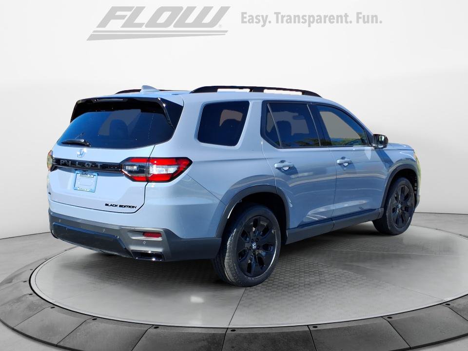 New 2026 Honda Pilot Black Edition image 7