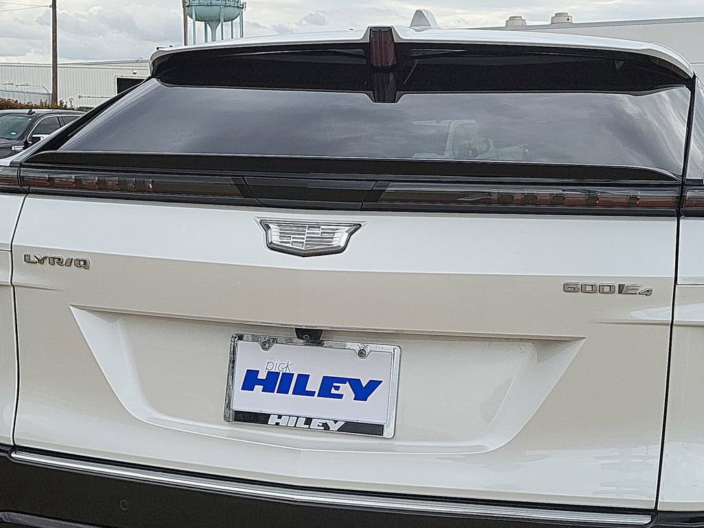 Certified 2024 Cadillac Lyriq Luxury w/ LPO, Floor Liner Package image 31