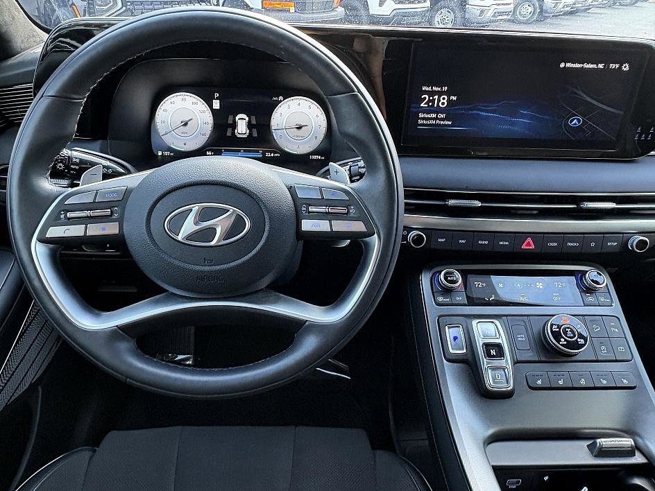 Used 2025 Hyundai Palisade Calligraphy image 16