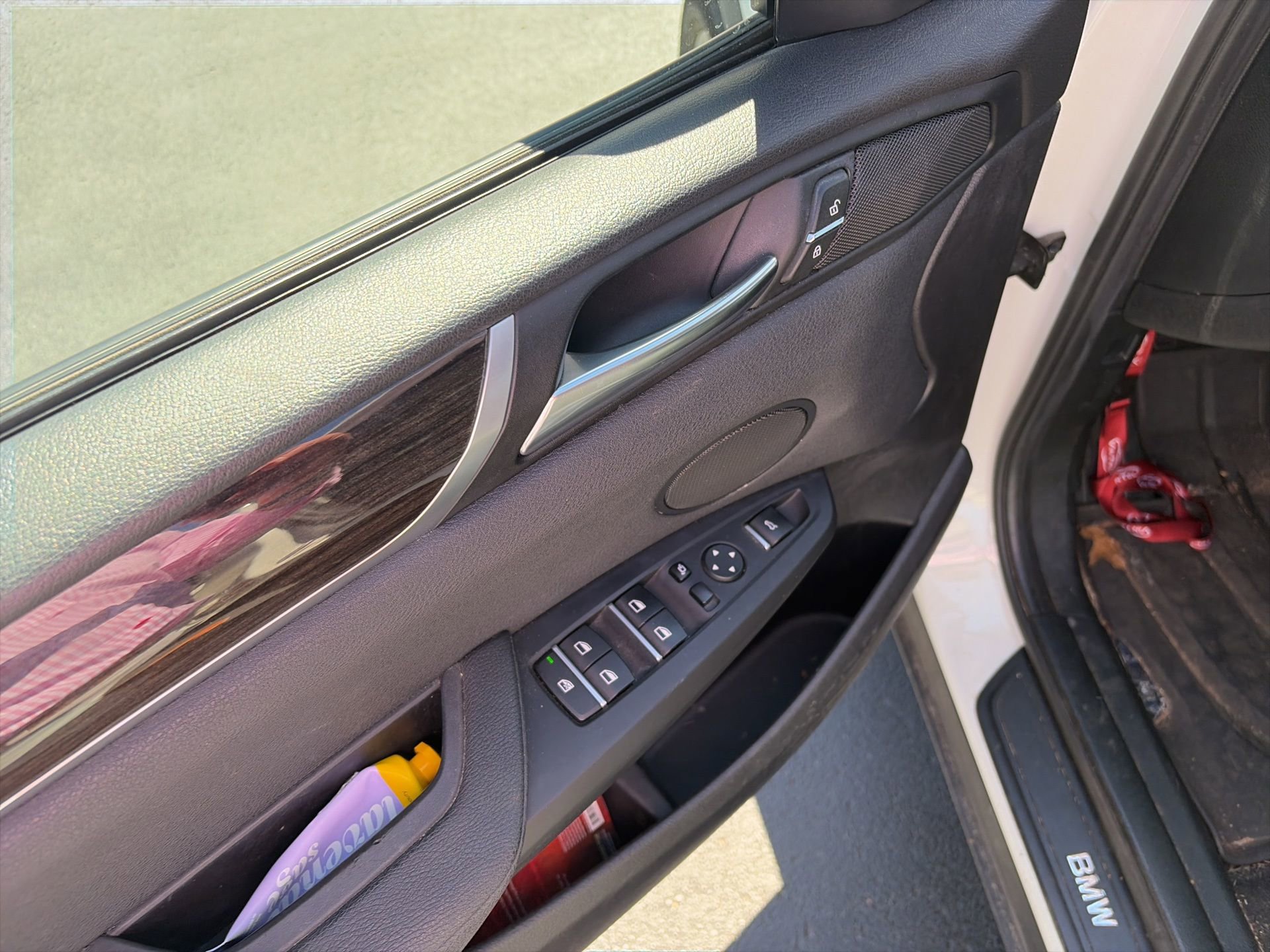 Used 2017 BMW X3 xDrive28i image 9