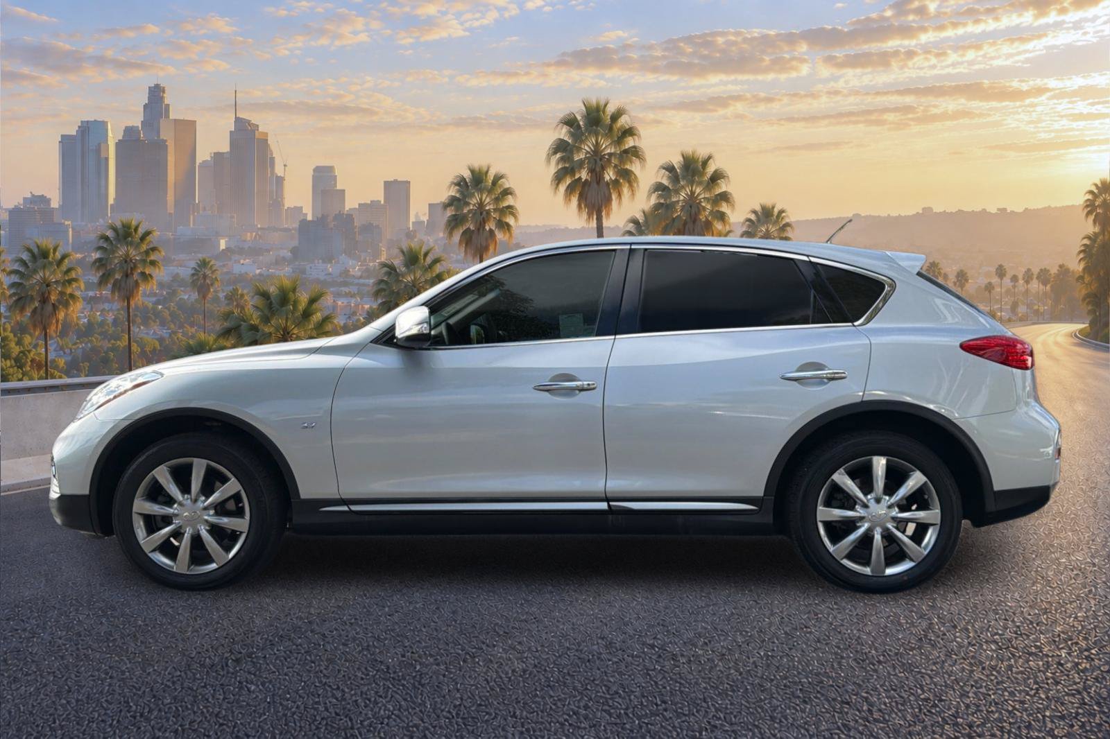 Used 2017 INFINITI QX50 2WD image 7
