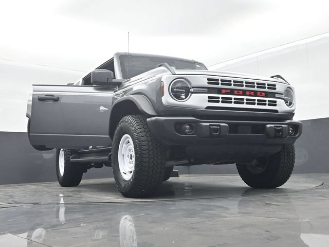 Certified 2025 Ford Bronco Heritage Edition AWD/4WD image 70