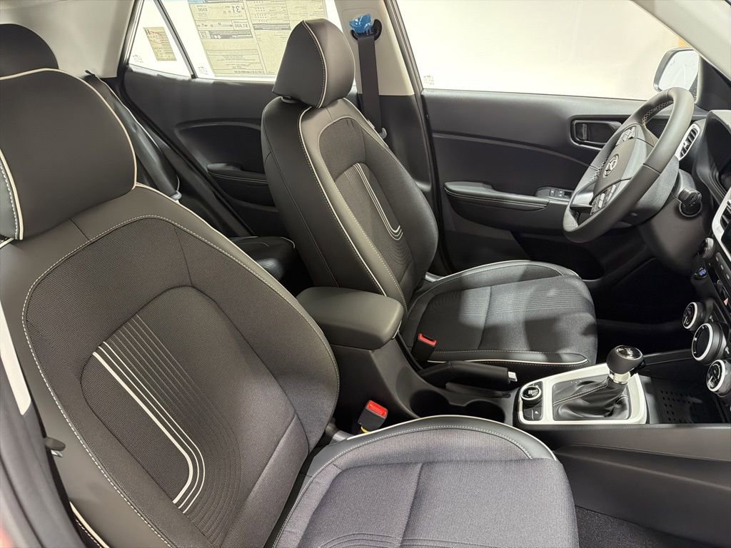 New 2026 Hyundai Venue SEL FWD image 19