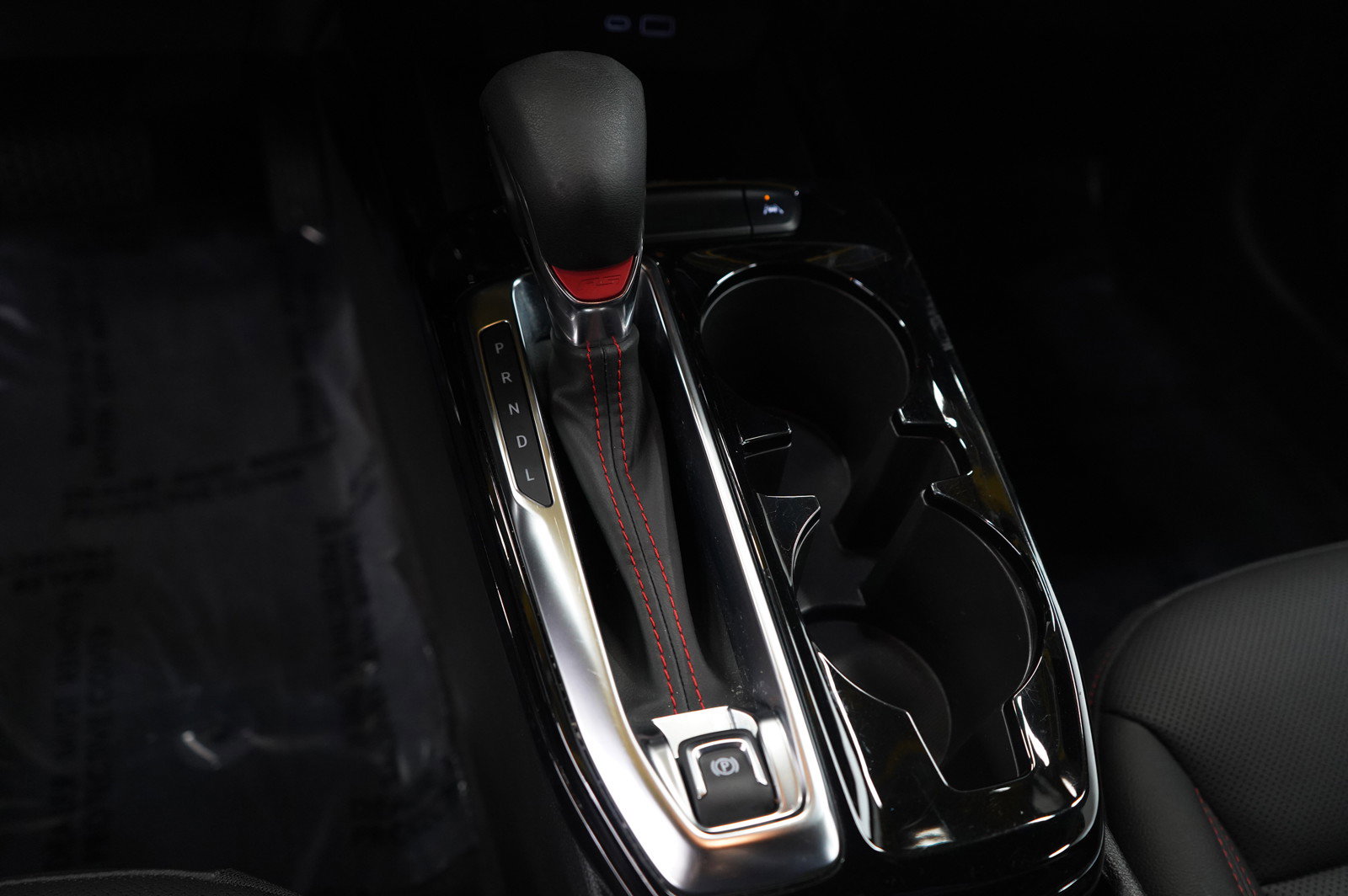 Used 2024 Chevrolet Trax RS image 20