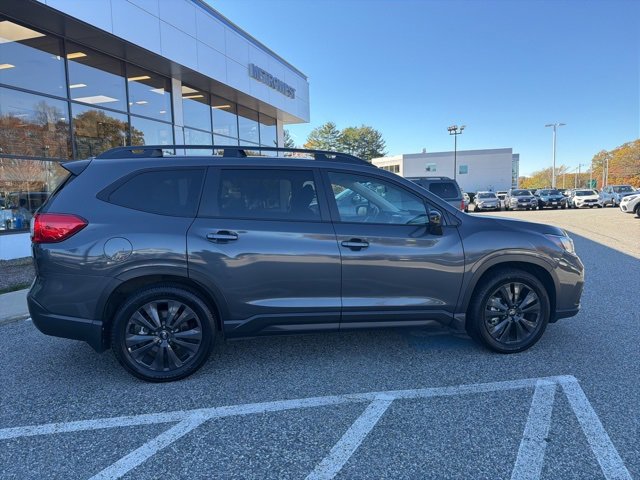 Used 2022 Subaru Ascent Onyx Edition image 9