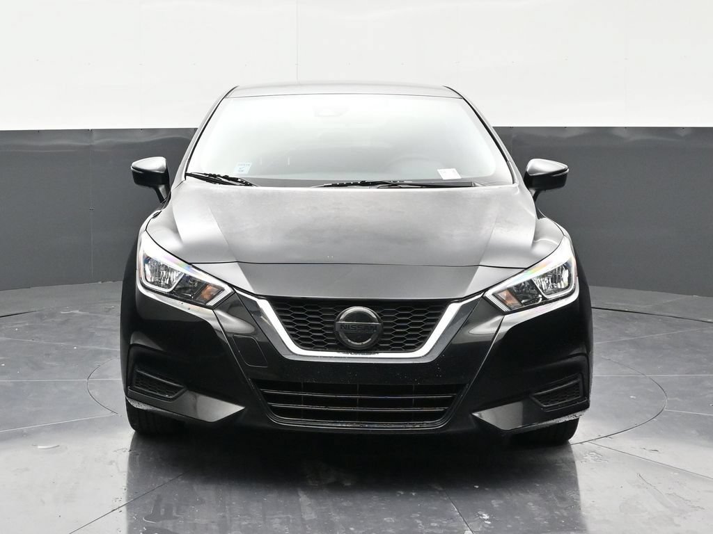 Used 2021 Nissan Versa SV FWD image 8